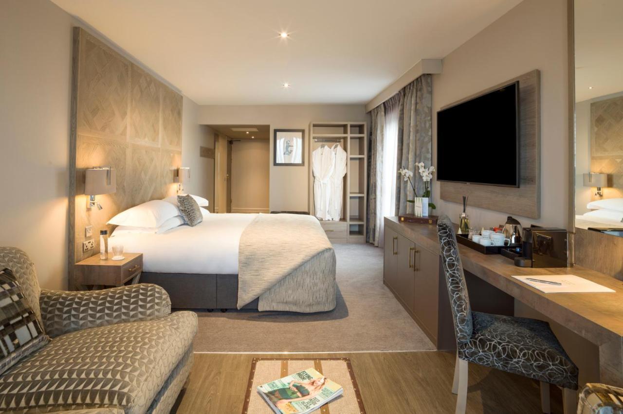 Boulevard Hotel 黑潭 外观 照片 A room at The Mitre